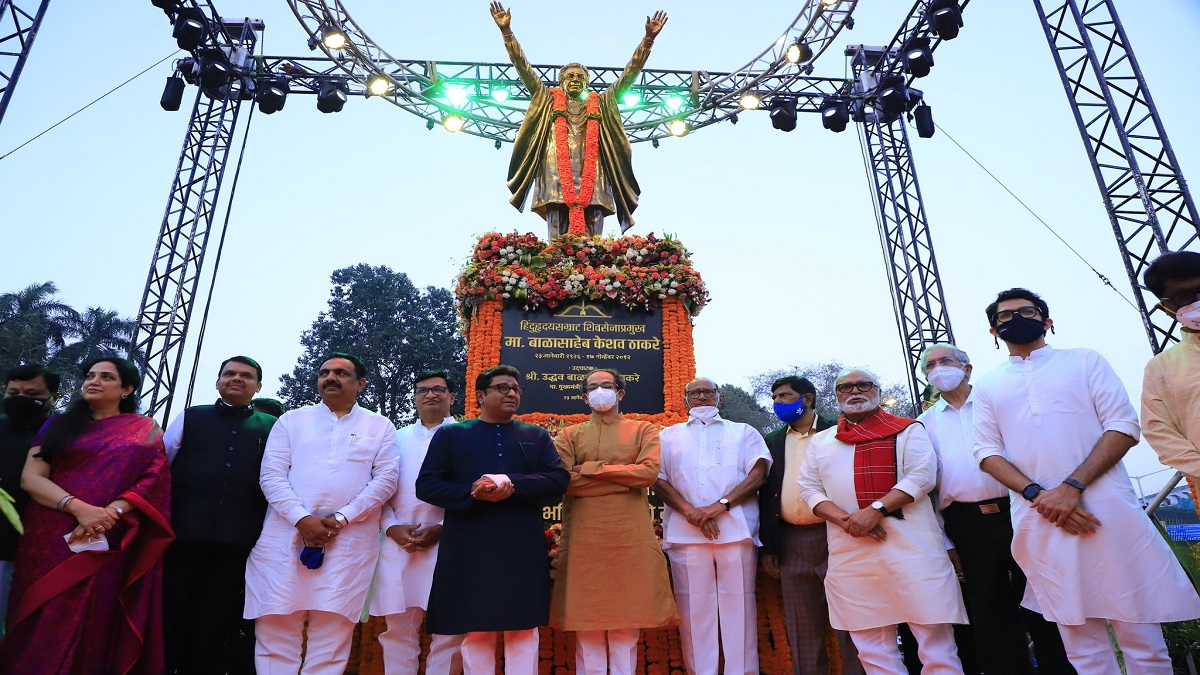 Shiv Sena founder Bal Thackeray's statue unveiled in Mumbai | Watch