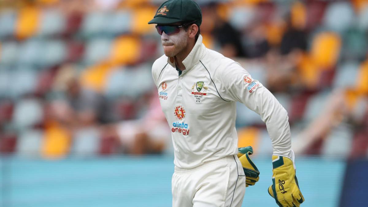 IND vs AUS 4th Test | 'He looks low on confidence': Fans troll Tim Paine for his DRS blunders against India