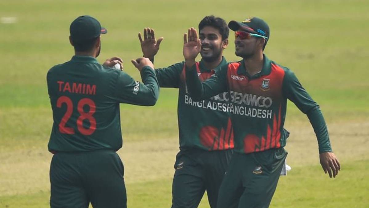 Mehidy Hasan Claims Career Best As Bangladesh Defeat West Indies To Clinch 3 Match Series Cricket News India Tv