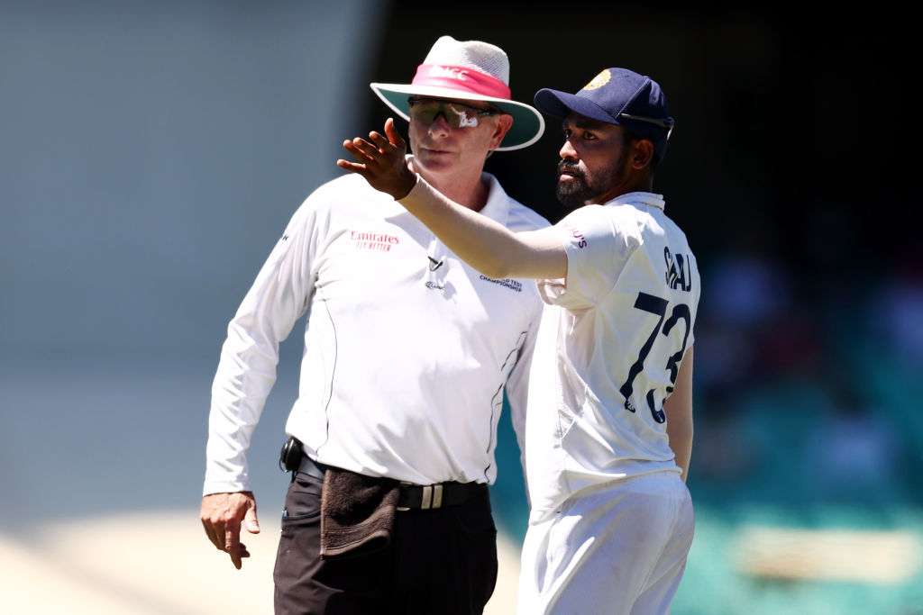 AUS vs IND 3rd Test: Laxman, Jaffer and others criticise second crowd misbehaviour incident aimed at Siraj