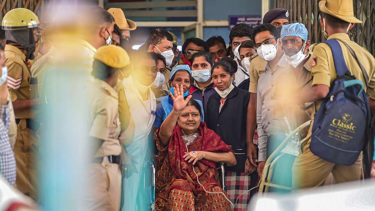Sasikala coronavirus positive Bengaluru govt hospital | India News – India  TV