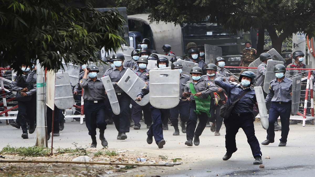 Myanmar Protesters Killed By Police Fire Reports Mandalay Protest 