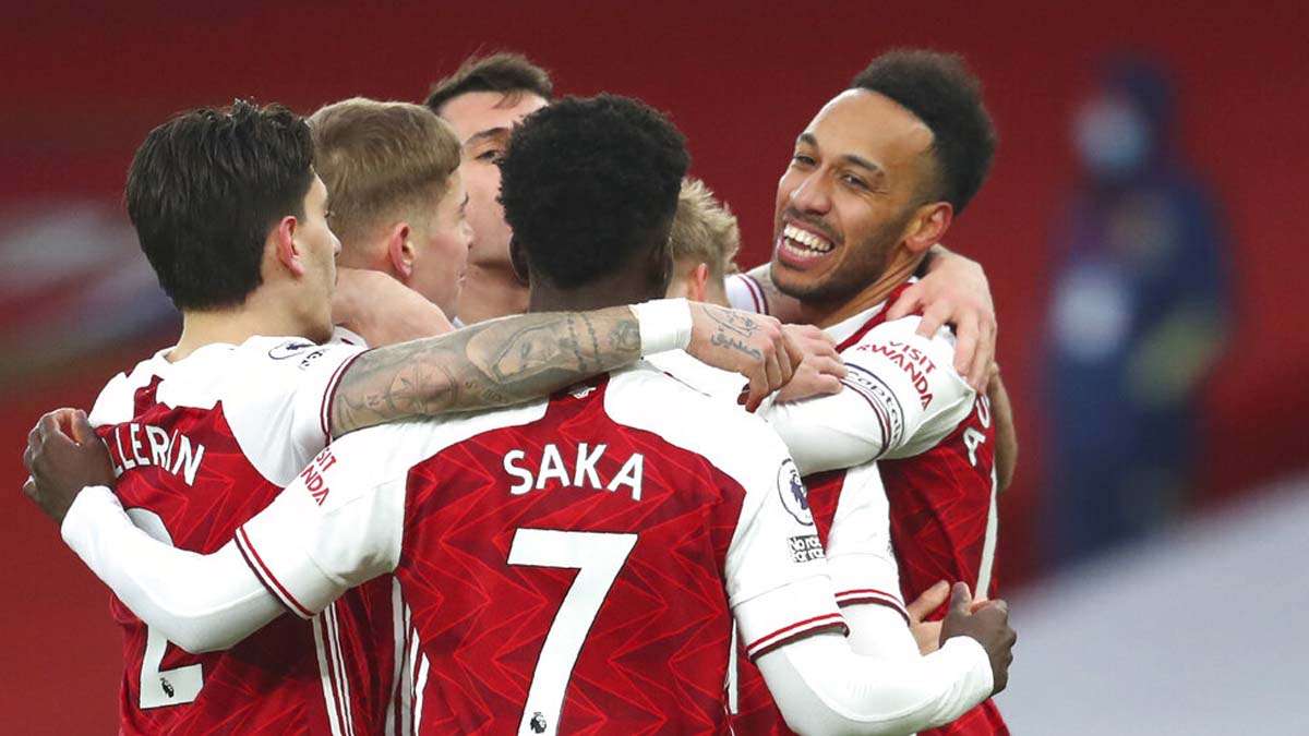 Premier League: Aubameyang scores first league hat-trick as Arsenal beat Leeds United 4-2