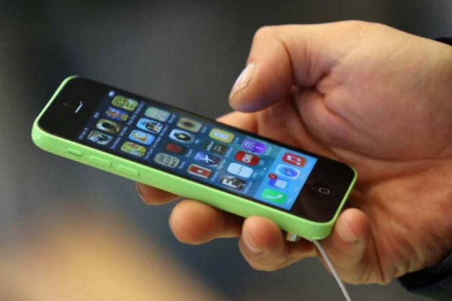 4G mobile internet services being restored in entire J&K, official says