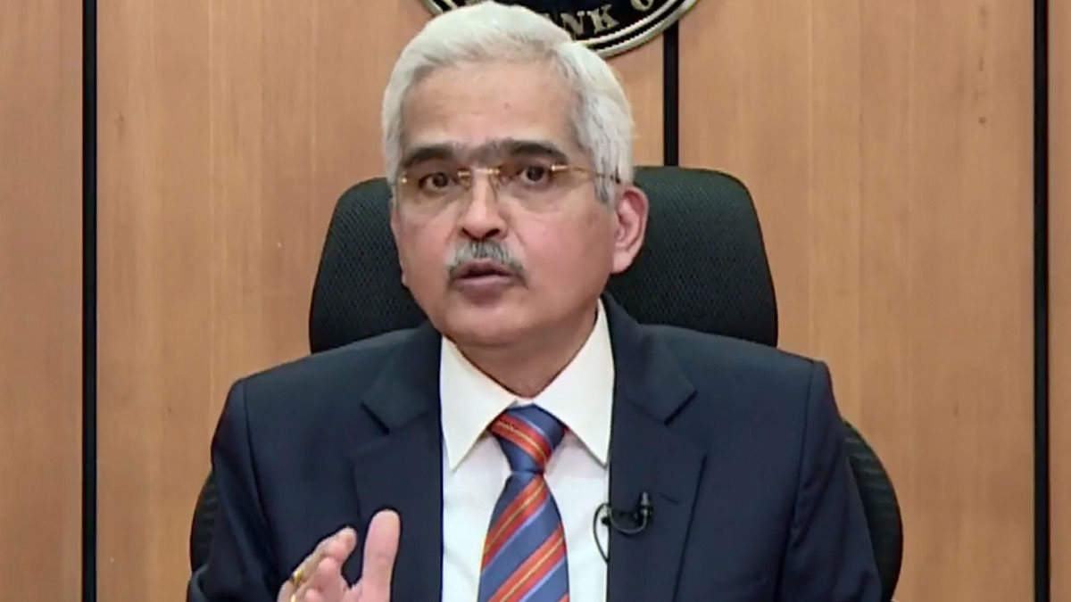 Need coordinated action between centre, states on tax reduction in fuel prices: RBI Governor