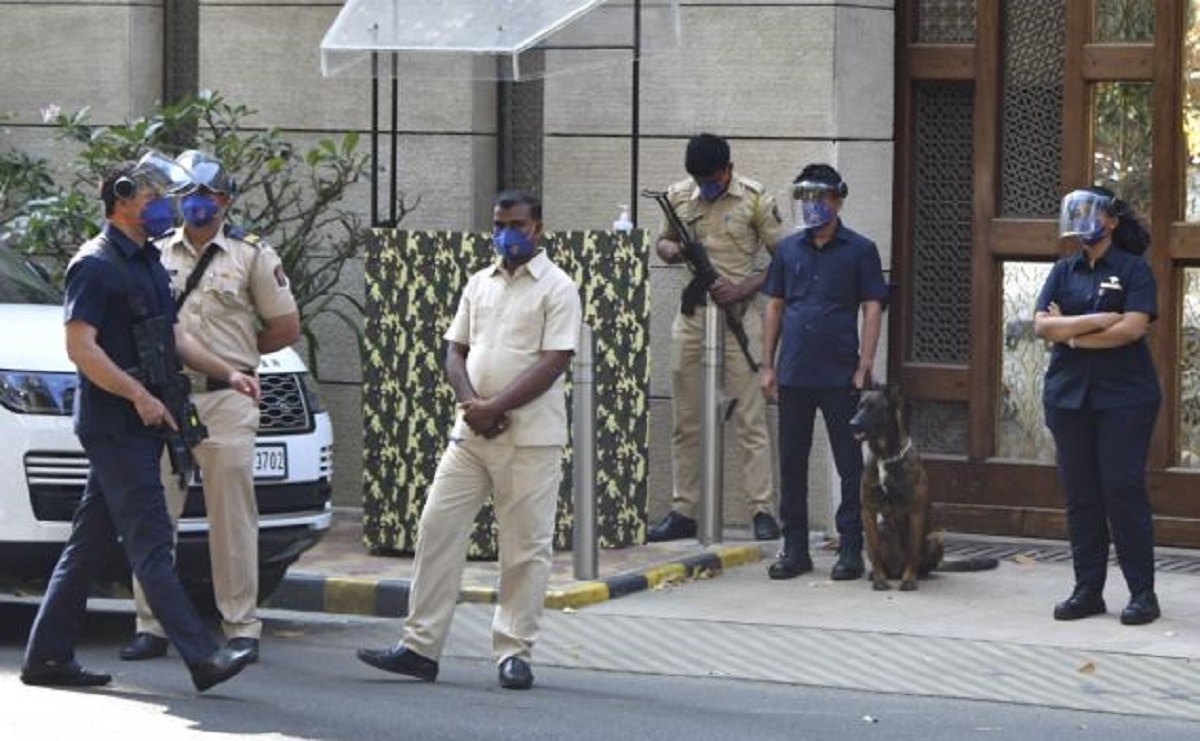 Hours after Sachin Waze's arrest, NIA now seizes Innova car in connection with Antilia bomb scare case