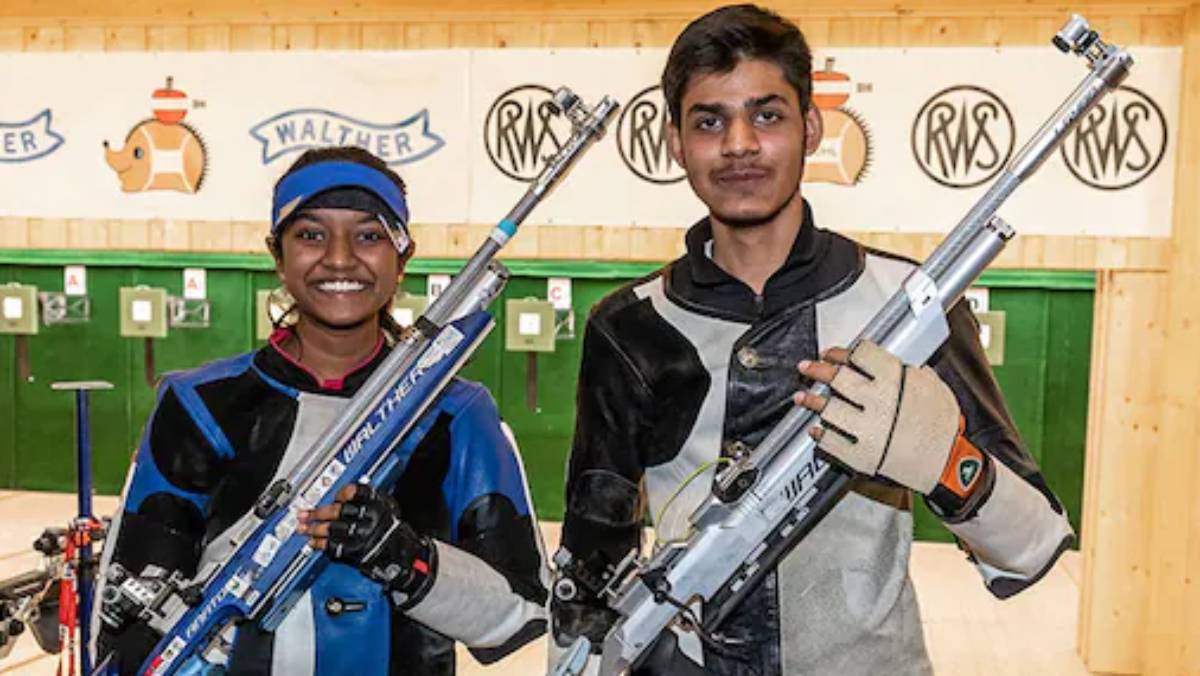 ISSF World Cup: Divyansh-Elavenil pair wins 10m air rifle mixed team ...