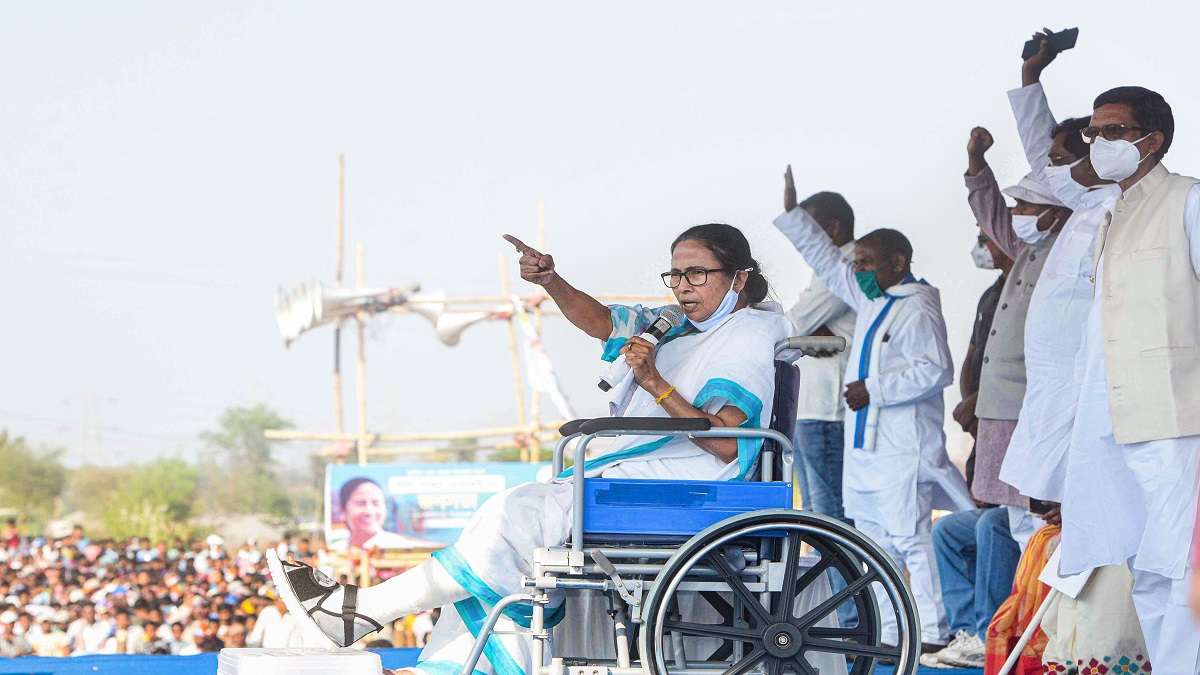 Want to provide free vaccine to all, but PM Modi creating hurdles: Mamata at Jhargram rally