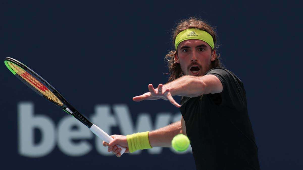 Stefanos Tsitsipas, with Big Three missing, makes 4th round in Miami Tennis News