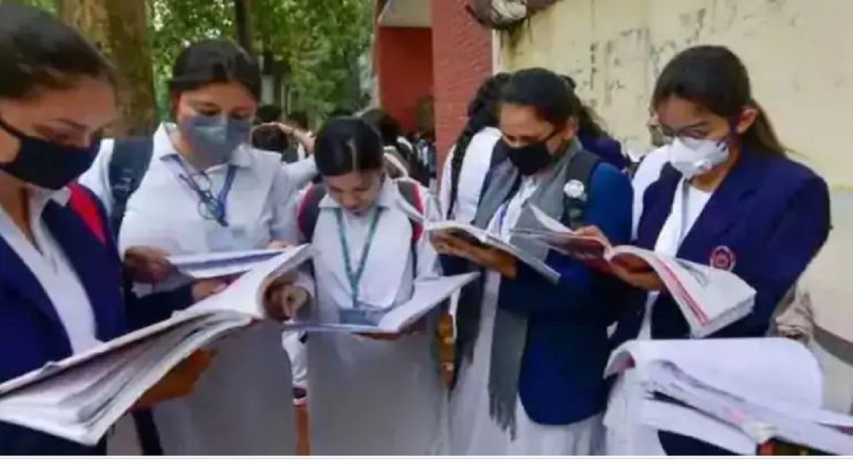 Demand to cancel CBSE Class 10, 12 exams 2021 rises; politicians, actors extend support