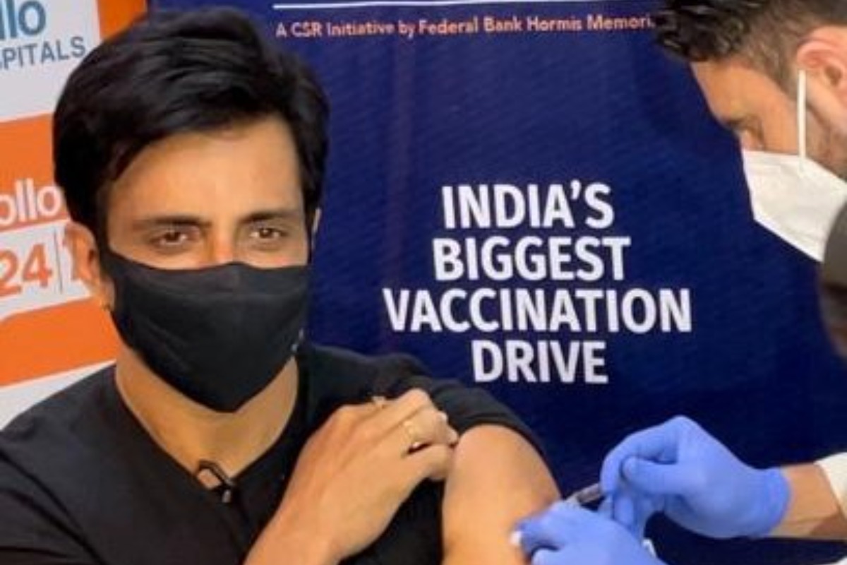 Sonu Sood takes Covid-19 jab, urges people to get themselves vaccinated