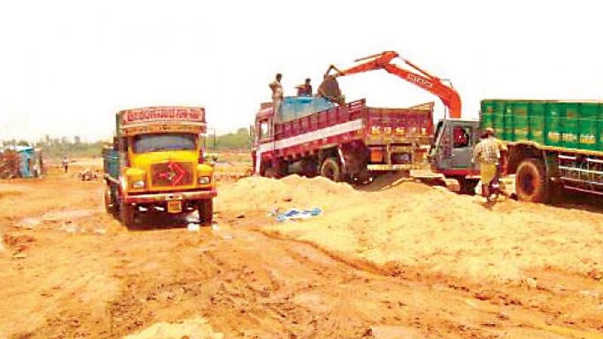 Punjab government imposes ban on sand mining at night