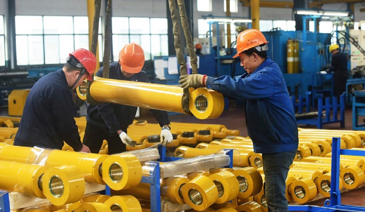 China's economic growth surged to 18.3 per cent