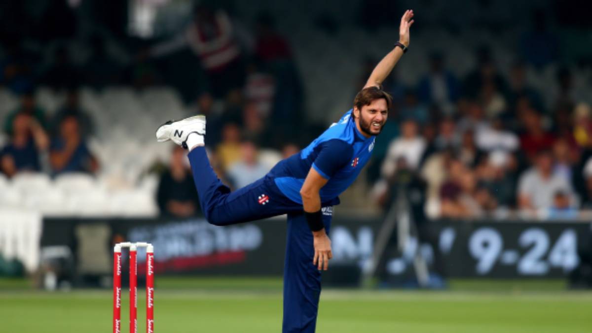 Shahid Afridi ruled out of PSL 6 due to back injury