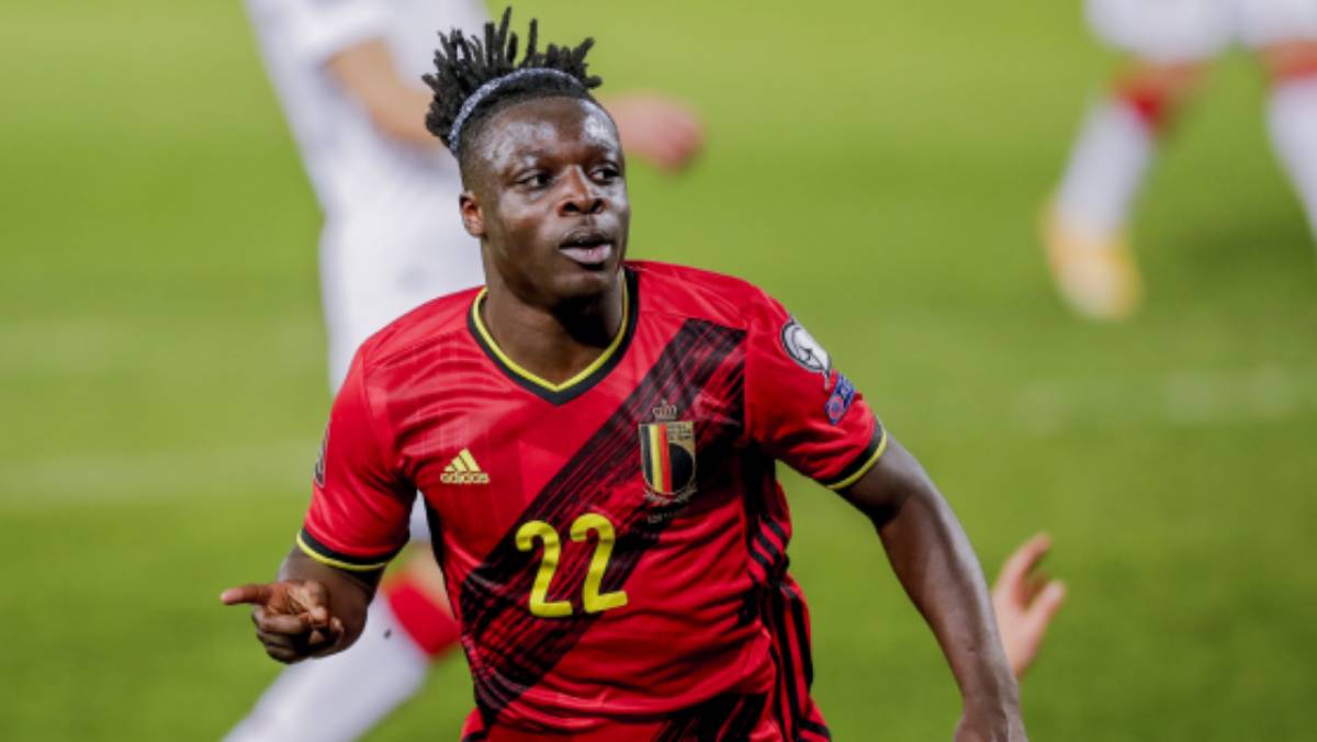 Belgium coach Roberto Martinez calls up Jeremy Doku, Leandro Trossard ...