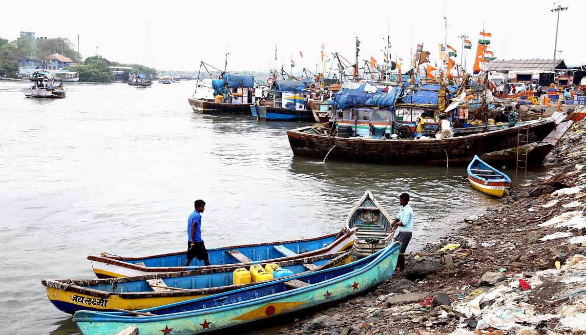 Cyclone Tauktae likely to pass from Mumbai coast towards Gujarat; Navy on standby