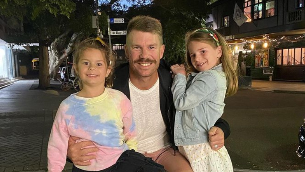 IPL 2021: Amid SRH sacking and IPL postponement, David Warner receives emotional message from daughters