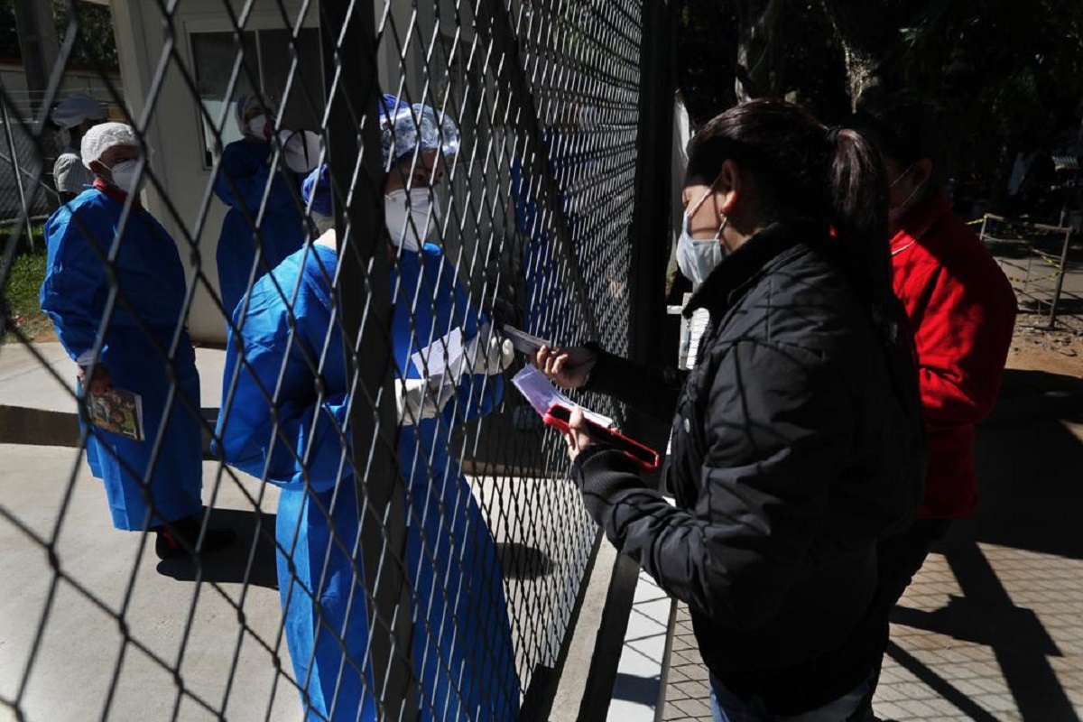 Chile has reported a seven-day moving average of around 4,500 cases of Covid-19, the lowest since March.