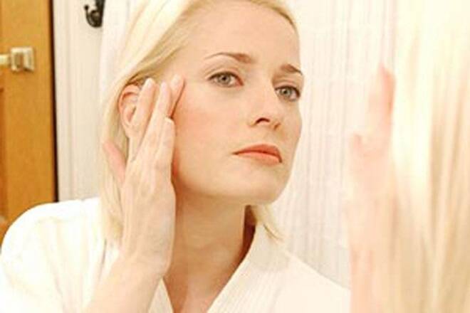 Researchers at the National Institutes of Health fed antibiotics to fruit flies to better understand the role of bacteria in health and disease.