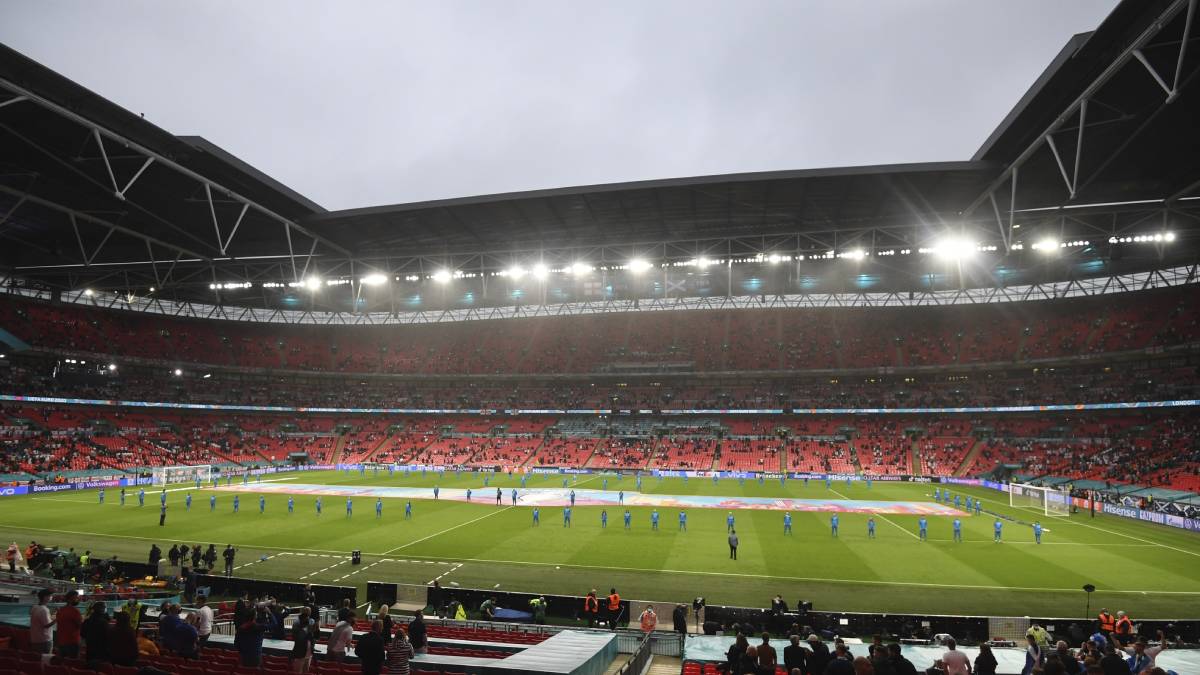 Wembley may have 65,000 fans for Euro 2020 semifinals, final