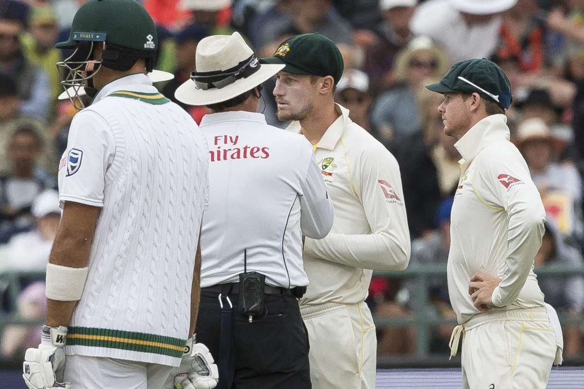 The ball-tampering issue resurfaced when Cameron Bancroft (centre) recently hinted in an interview that the bowlers in the team might have been aware of the plot to use sandpaper to alter the ball's condition.&nbsp;