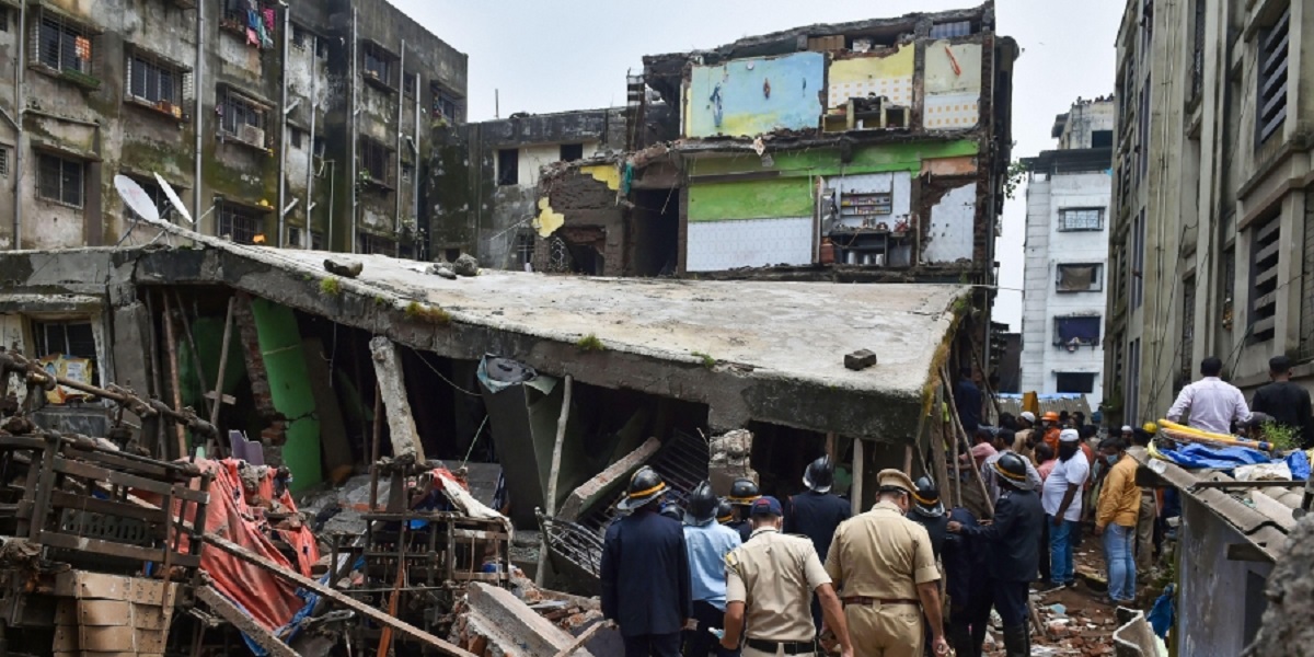 Mumbai: One killed, 4 injured as part of building collapses in Bandra |  India News – India TV