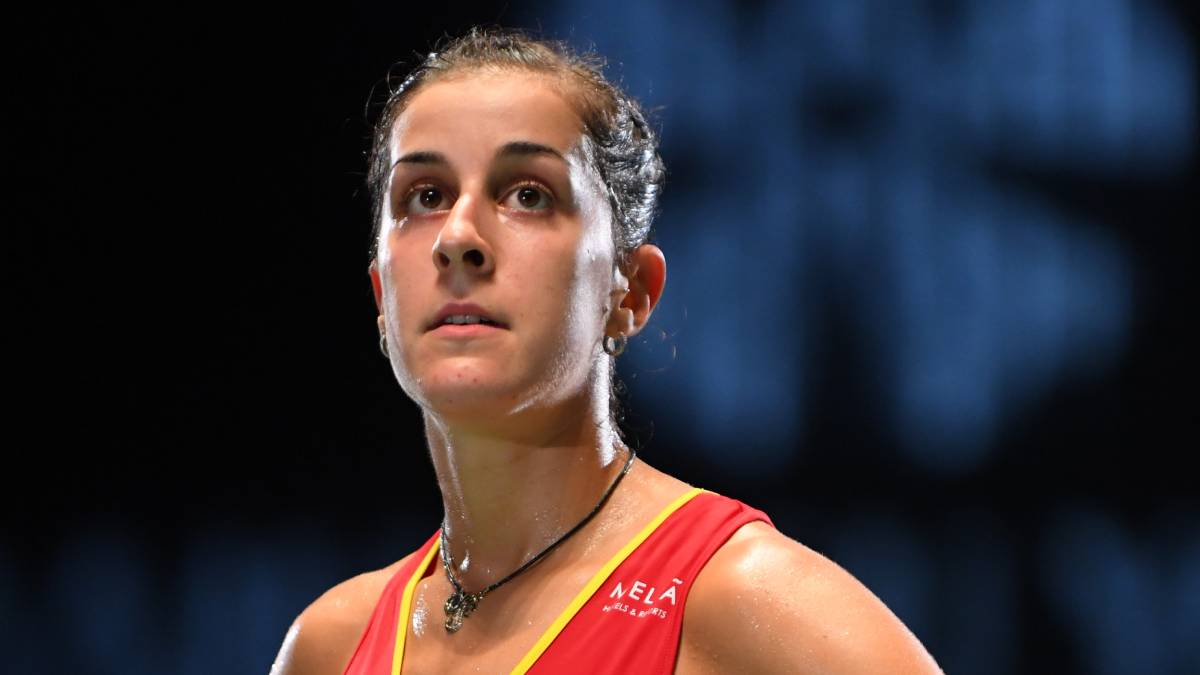 Reigning Olympic Badminton champion Carolina Marin is likely to miss Tokyo Olympics as she announced that she would be undergoing surgery. 