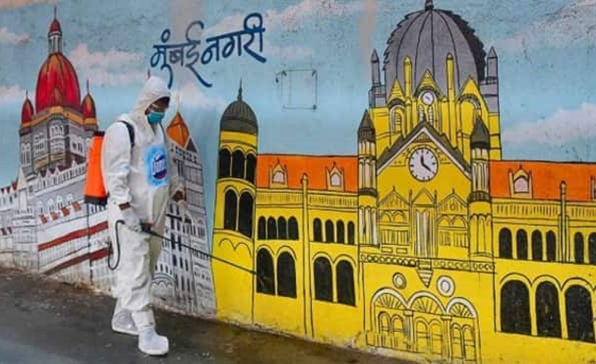 Maharashtra tightens COVID-19 curbs