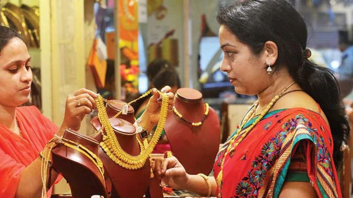 Best Time to Buy Gold and Silver on Dhanteras 2024: Check Gold Price Before Diwali