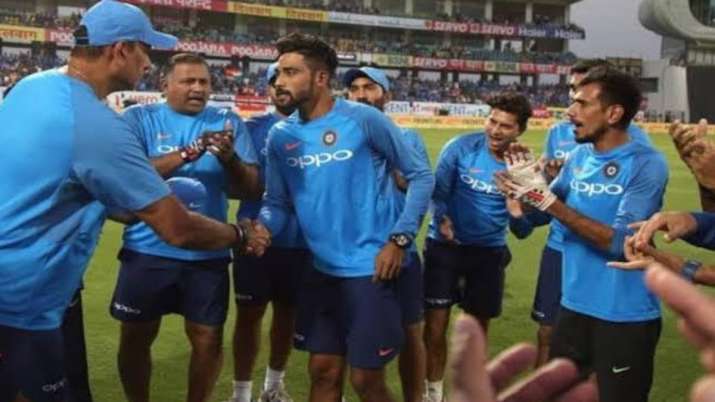 Mohammed Siraj reveals how Ravi Shastri's words made him stay back in Australia after father's death