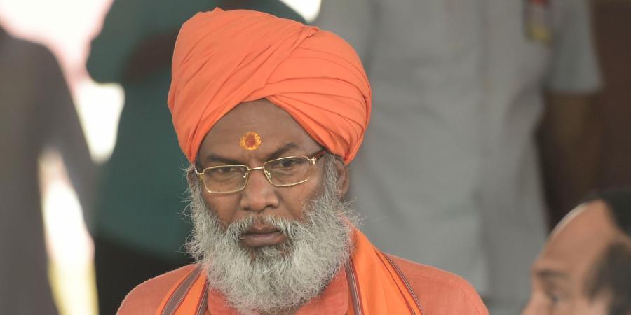 Two persons were arrested for allegedly withdrawing Rs 97,500 from the bank account of&nbsp;BJP&nbsp;MP&nbsp;Sakshi&nbsp;Maharaj&nbsp;using fake&nbsp;cheques.