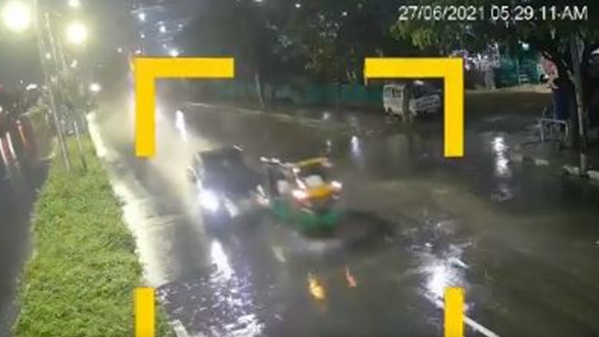 One killed in High-Speed Audi car accident in Telangana.&nbsp;