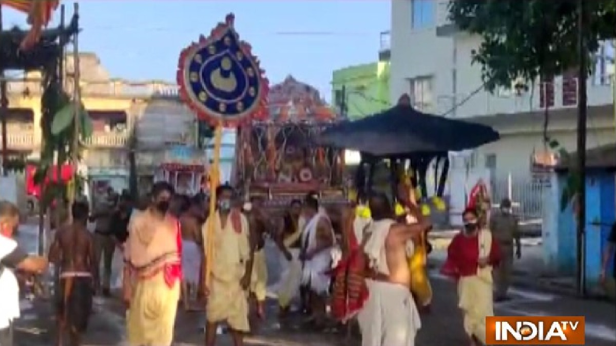 Puri: Lord Jagannath Chandana Yatra concludes, pandemic keeps devotees away