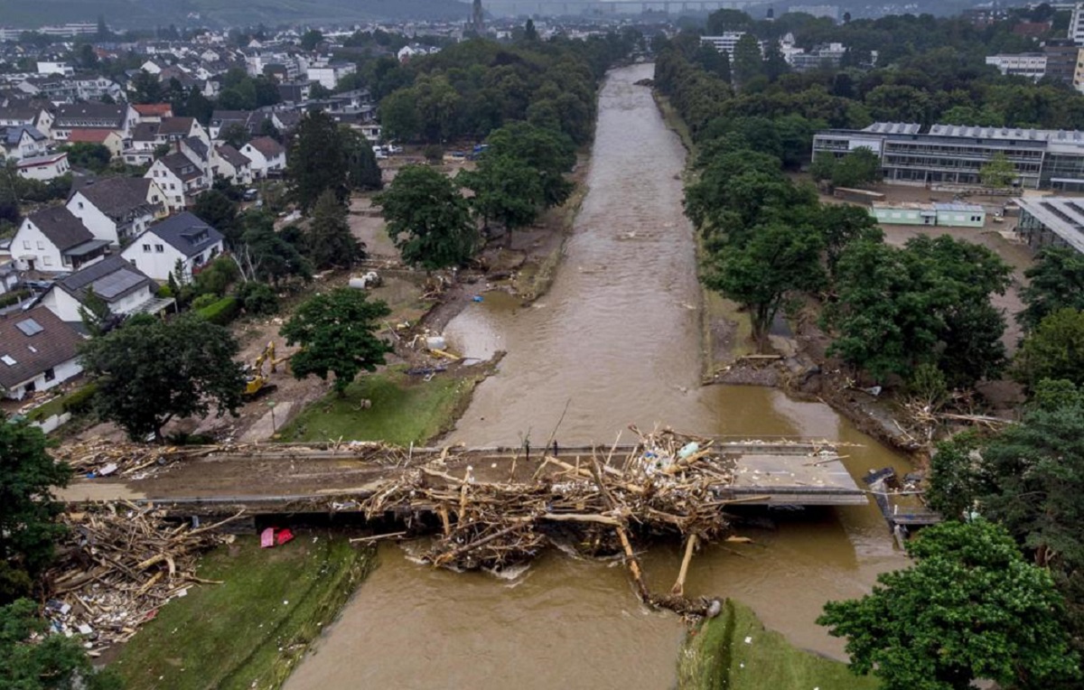 Europe flood death toll tops 160; costly rebuilding ahead