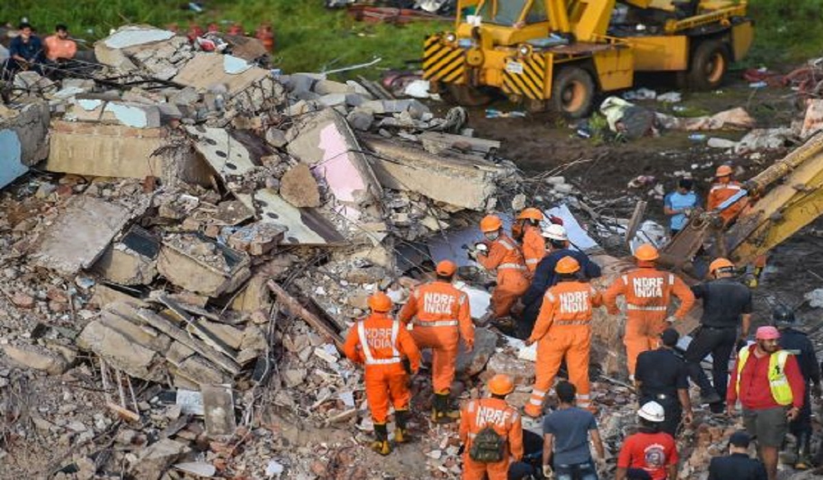 Mumbai Rains: 7 dead, 3 injured after building collapses in Govandi ...