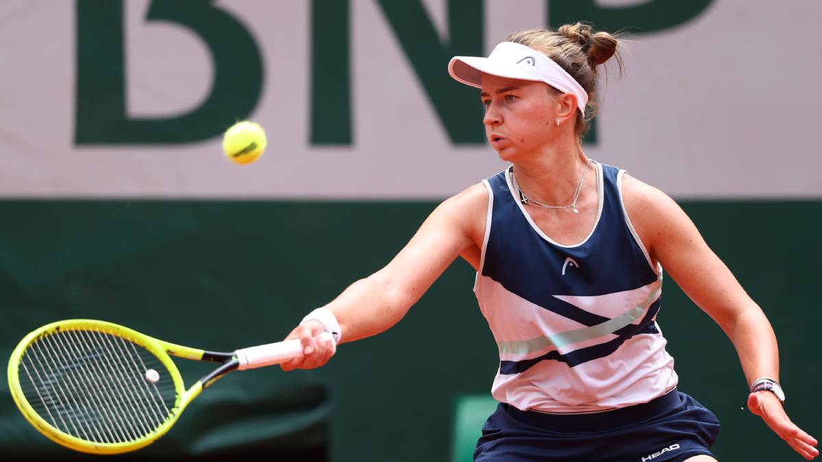 Barbora Krejcikova triumphs in all-Czech final to win Prague title