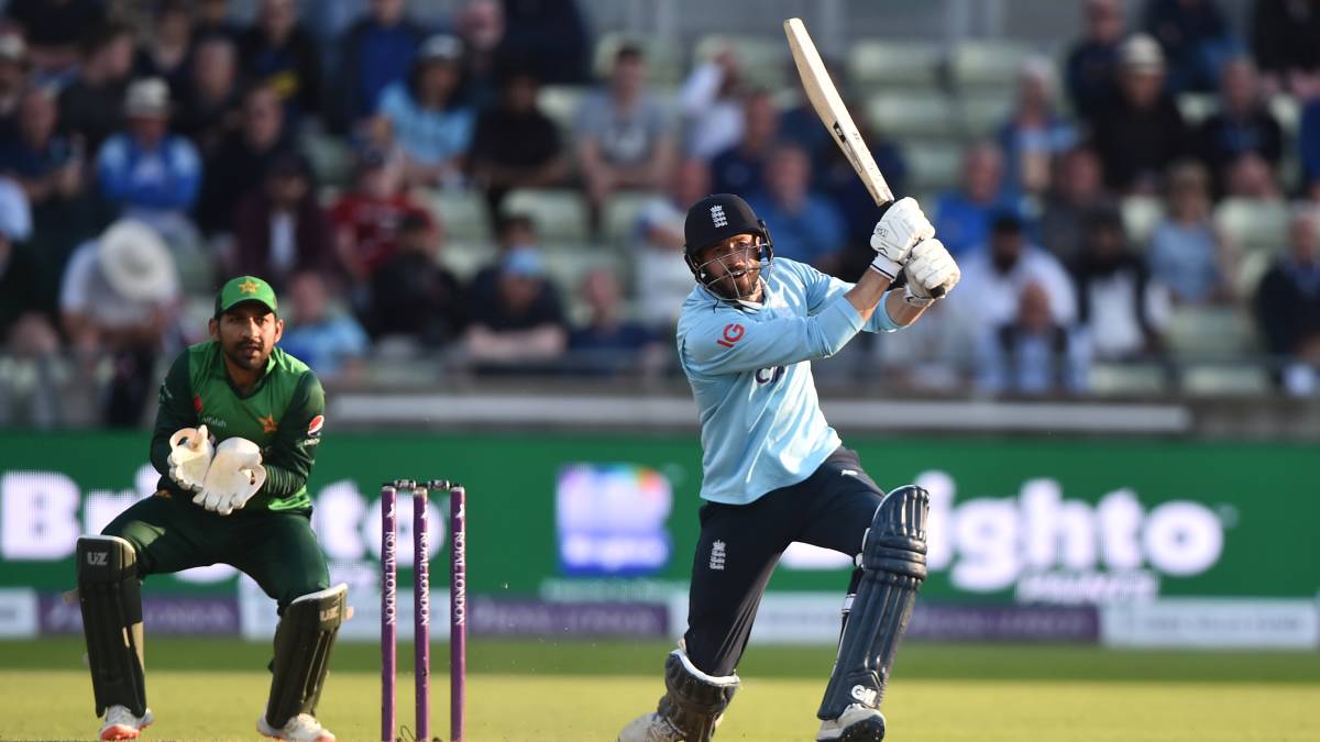 England's James Vince plays a shot as Pakistan's Sarfaraz Ahmed looks on in Birmingham on Tuesday night.