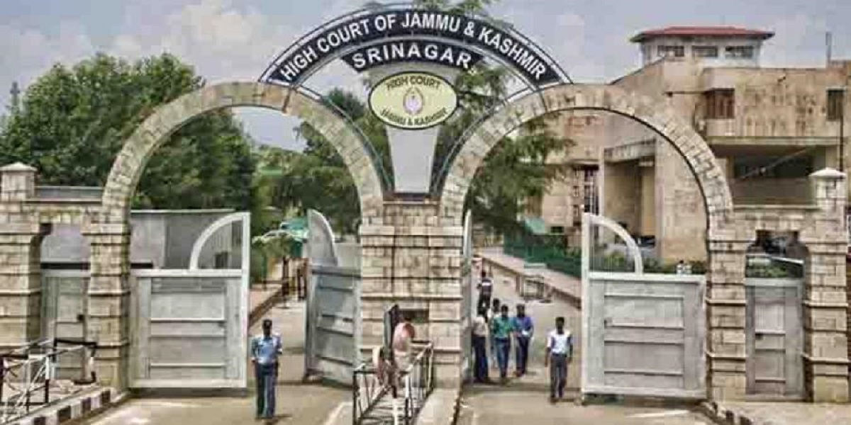 Common High Court of J-K, Ladakh changed to 'High Court of Jammu and Kashmir and Ladakh'