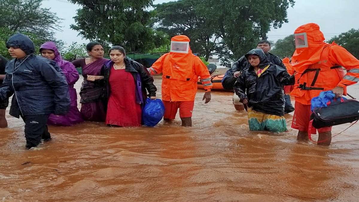 Maharashtra witnesses devastating floods, over 70 die; rescue on, Centre announces ex-gratia