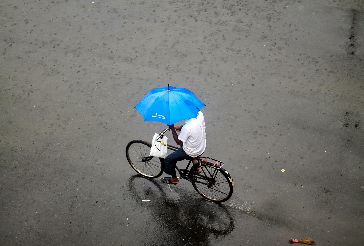 Mumbai Rains: Train services hit as heavy downpour batters Thane, Palghar; 9 NDRF team deployed in Maharashtra