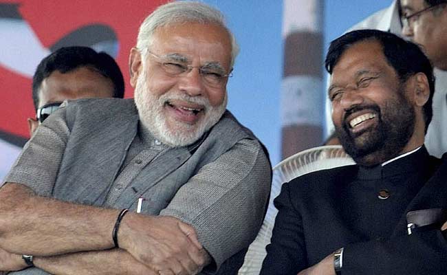 'Miss his presence greatly': PM Modi pays tributes to friend Ram Vilas Paswan