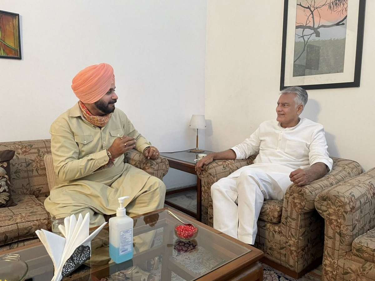 Punjab Congress crisis far from over: Sunil Jakhar questions Sidhu's appointment