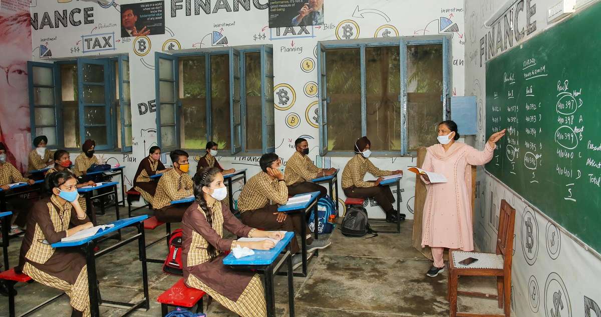 punjab-govt-allows-reopening-of-schools-for-all-classes-from-august-2