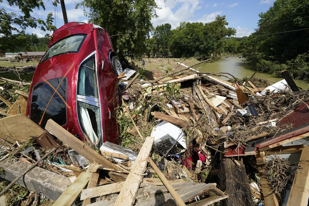 22 dead, many missing after 17 inches of rain in Tennessee