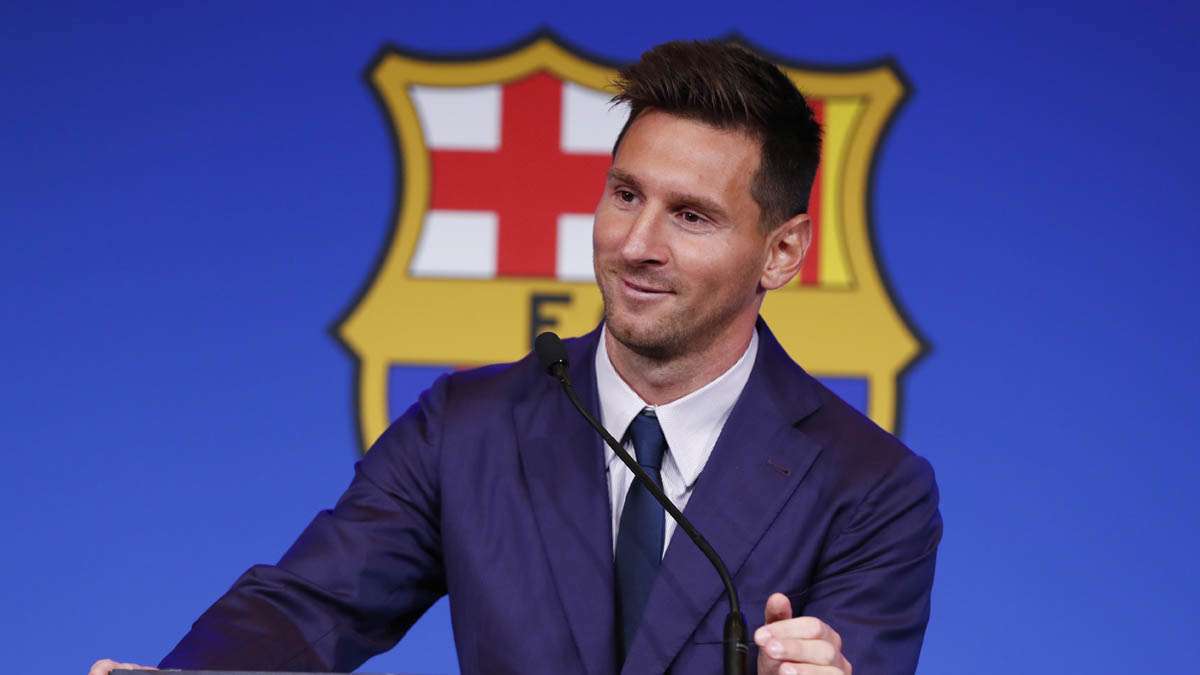 Lionel Messi agrees deal to join Paris Saint-Germain