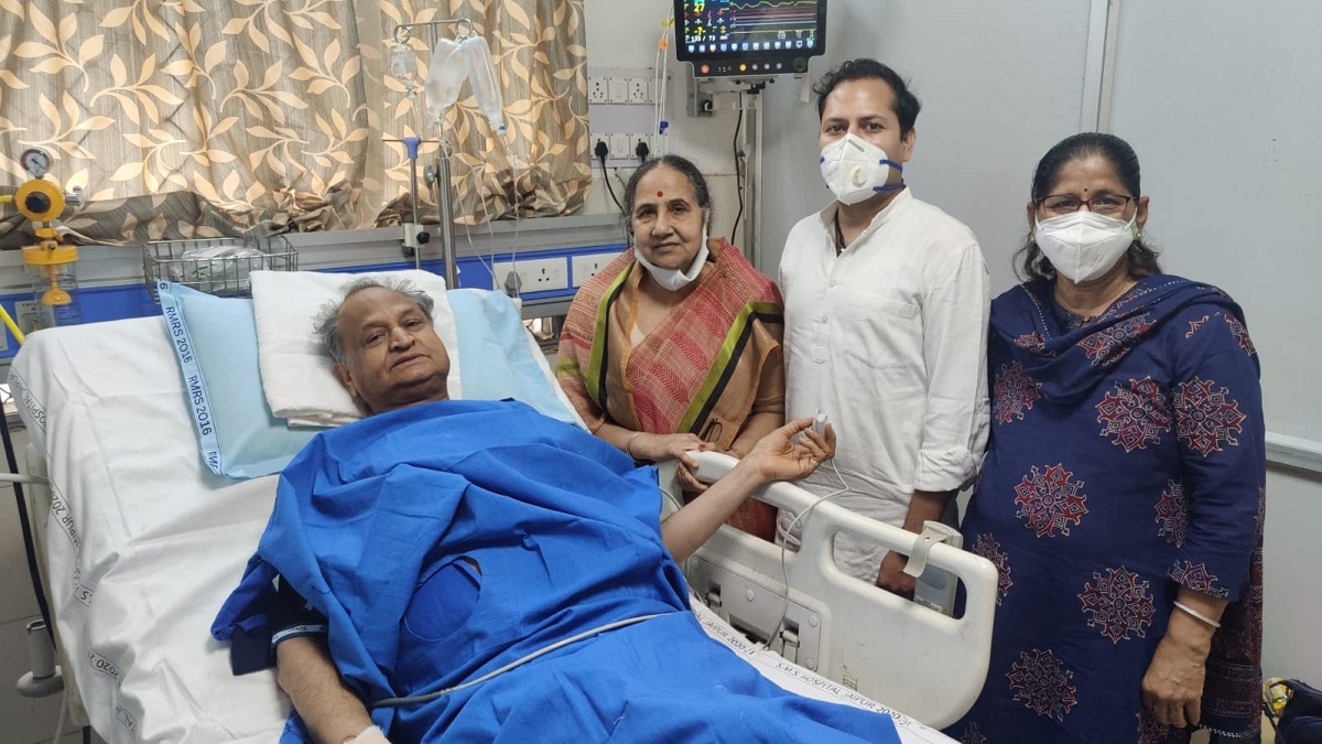 Ashok Gehlot gets heart treatment as 'common man' in Jaipur hospital