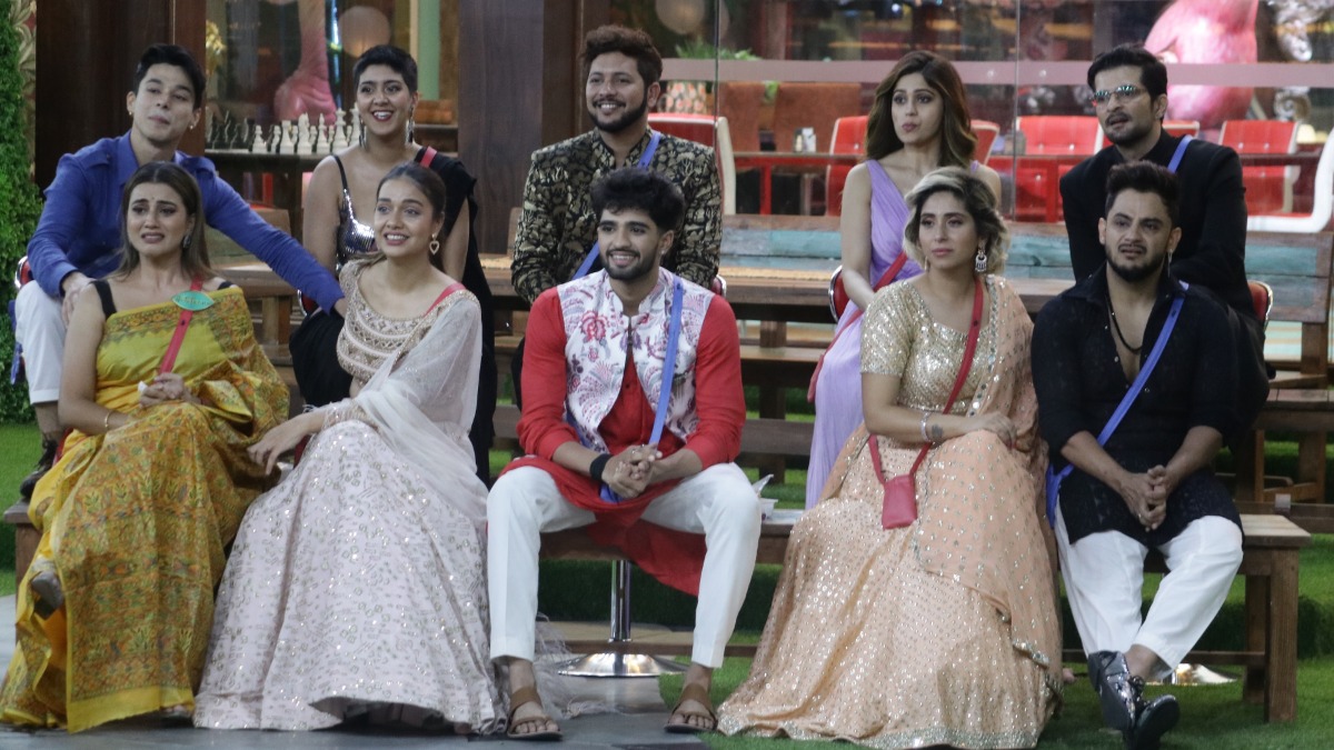 Bigg Boss OTT, Aug 23 LIVE updates Hina Khan makes contestants ...