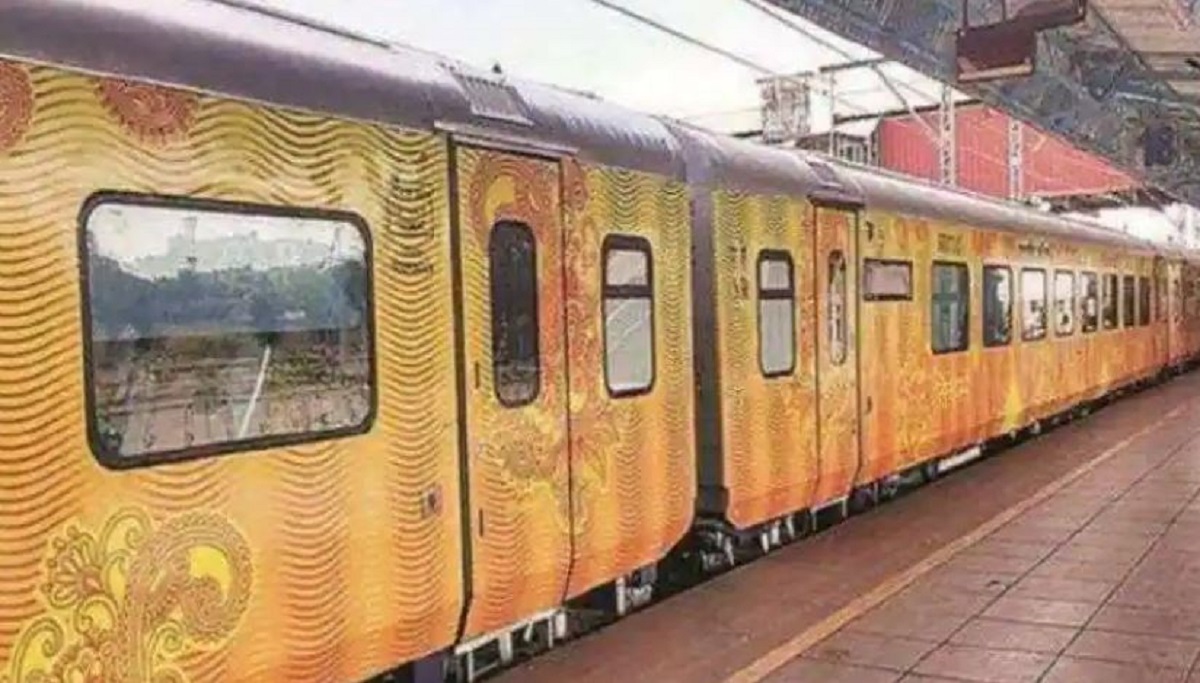 Over 2,000 passengers of Tejas Express to be compensated by IRCTC over train delay