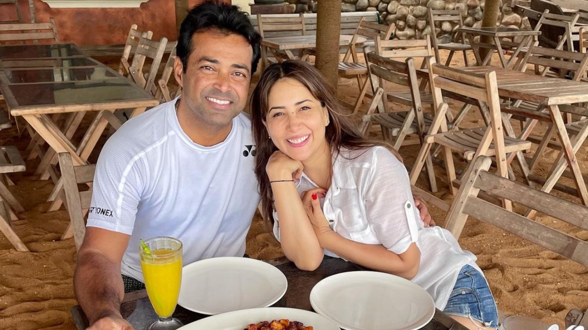 Kim Sharma congratulates Leander Paes on his 25 years of Olympic Victory