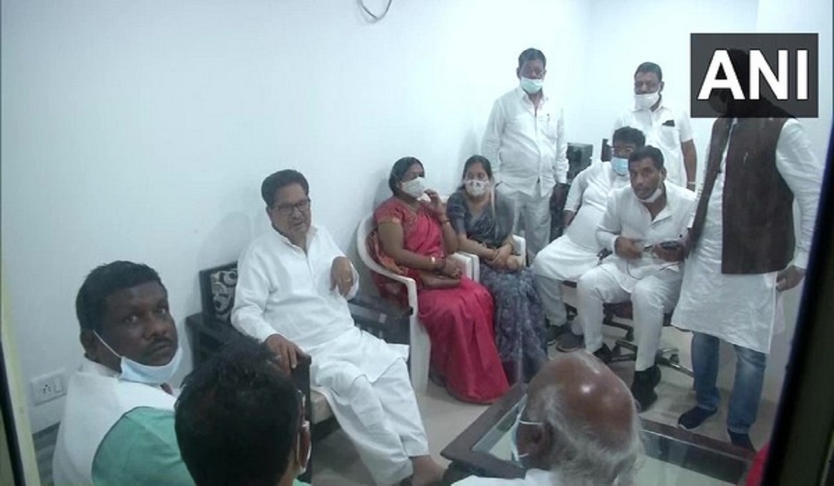 Chhattisgarh Congress crisis: MLAs arrive in Delhi, meet state party in-charge Punia